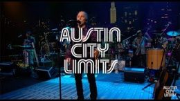 Paul-Simon-on-Austin-City-Limits-That-Was-Your-Mother-Zydeco
